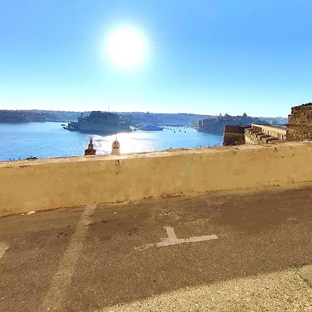 Oasis 22 Savynomad Harbour Residences Wow Views Valletta Kültér fotó